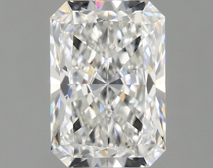 Loose Diamond - RADIANT 1.59ct E VS1: Loose Diamond - RADIANT 1.59ct E VS1 Source: This is a real non-mined Diamond that has been grown in a lab Shape: RADIANT Carats: 1.59 Color: E Clarity: VS1 Certification: IGI Condition: Pre-Owned PLE