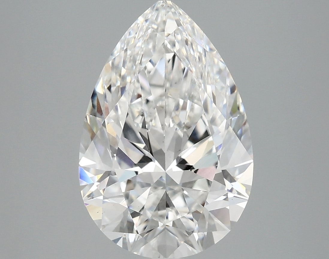 Loose Diamond - PEAR 3.78ct E VS1: Loose Diamond - PEAR 3.78ct E VS1 Source: This is a real non-mined Diamond that has been grown in a lab Shape: PEAR Carats: 3.78 Color: E Clarity: VS1 Certification: IGI Condition: Pre-Owned PLEASE NO