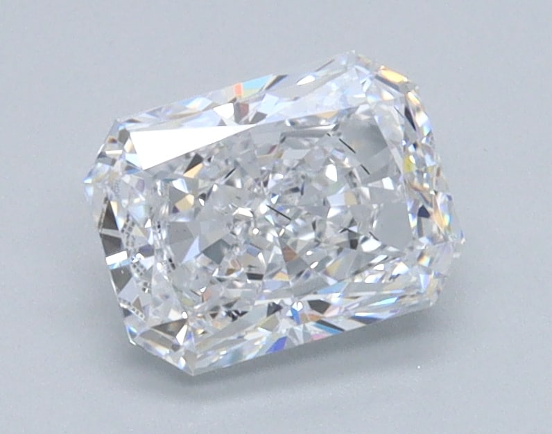 Loose Diamond - RADIANT 1.03ct D SI1: Loose Diamond - RADIANT 1.03ct D SI1 Source: This is a real non-mined Diamond that has been grown in a lab Shape: RADIANT Carats: 1.03 Color: D Clarity: SI1 Certification: IGI Condition: Pre-Owned