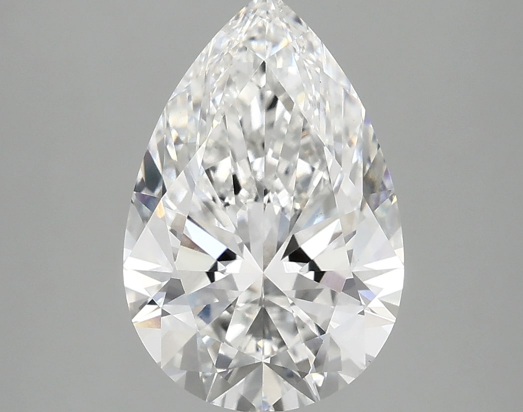 Loose Diamond - PEAR 3.09ct E VS1: Loose Diamond - PEAR 3.09ct E VS1 Source: This is a real non-mined Diamond that has been grown in a lab Shape: PEAR Carats: 3.09 Color: E Clarity: VS1 Certification: IGI Condition: Pre-Owned PLEASE NO