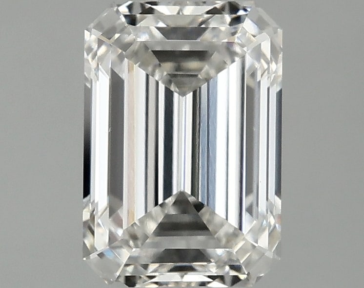 Loose Diamond - EMERALD 2.07ct F VS1: Loose Diamond - EMERALD 2.07ct F VS1 Source: This is a real non-mined Diamond that has been grown in a lab Shape: EMERALD Carats: 2.07 Color: F Clarity: VS1 Certification: IGI Condition: Pre-Owned PLE