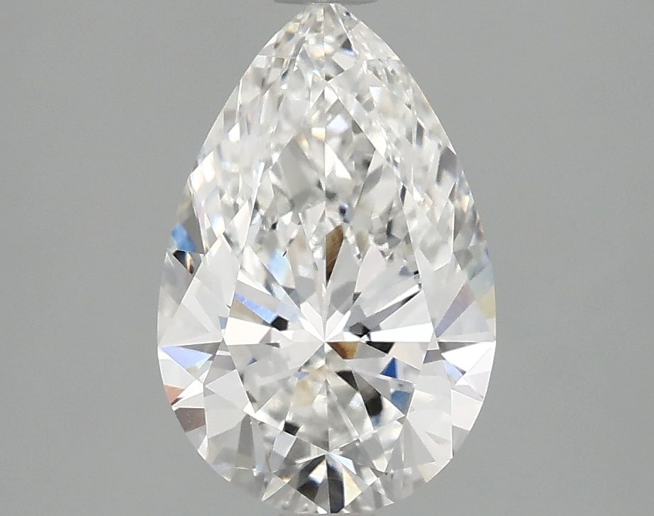 Loose Diamond - PEAR 1.78ct E VS1: Loose Diamond - PEAR 1.78ct E VS1 Source: This is a real non-mined Diamond that has been grown in a lab Shape: PEAR Carats: 1.78 Color: E Clarity: VS1 Certification: IGI Condition: Pre-Owned PLEASE NO