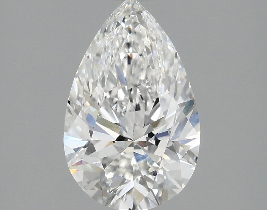 Loose Diamond - PEAR 1.78ct E VS1: Loose Diamond - PEAR 1.78ct E VS1 Source: This is a real non-mined Diamond that has been grown in a lab Shape: PEAR Carats: 1.78 Color: E Clarity: VS1 Certification: IGI Condition: Pre-Owned PLEASE NO