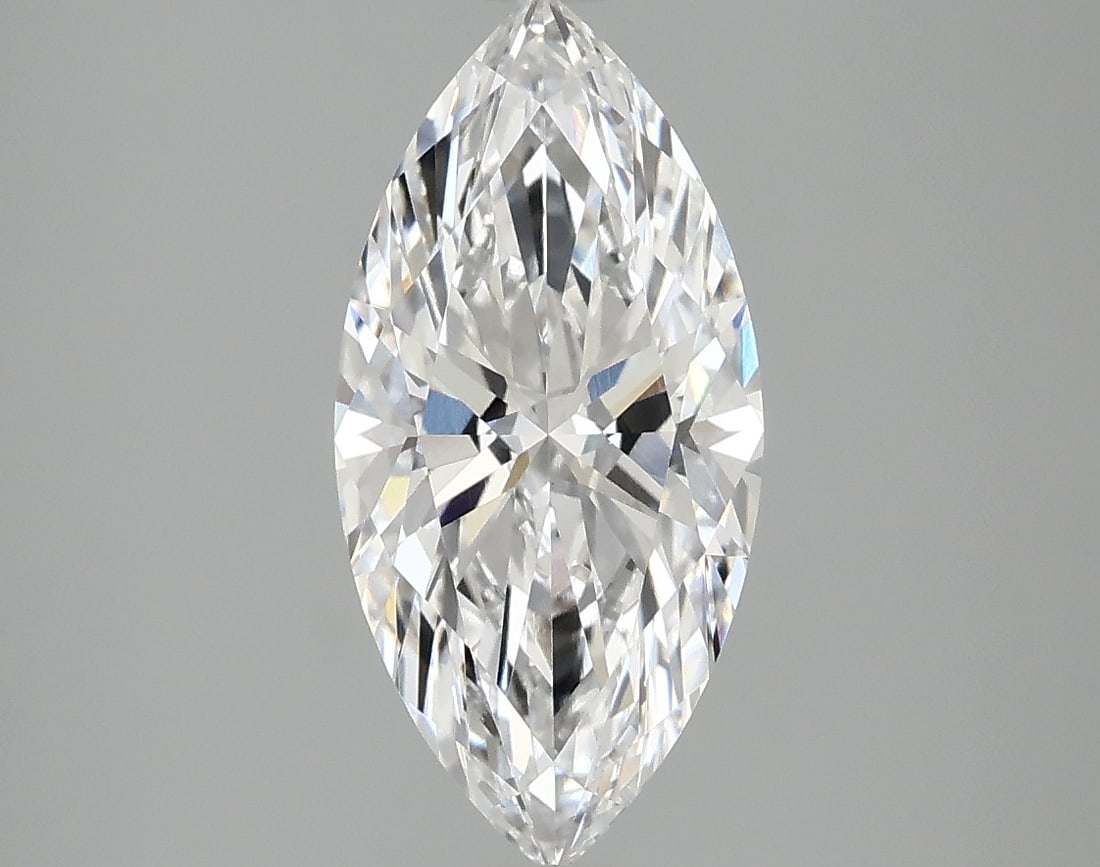 Loose Diamond - MARQUISE 2.1ct D VVS2: Loose Diamond - MARQUISE 2.1ct D VVS2 Source: This is a real non-mined Diamond that has been grown in a lab Shape: MARQUISE Carats: 2.1 Color: D Clarity: VVS2 Certification: IGI Condition: Pre-Owned