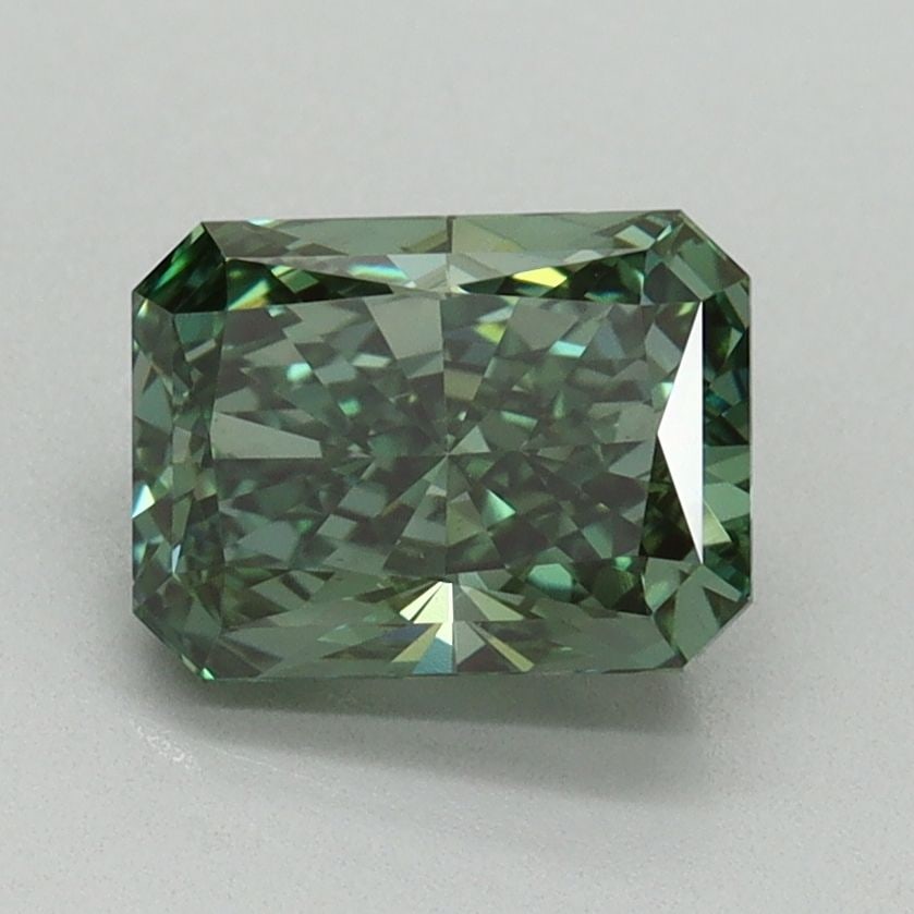 Loose Diamond - RADIANT 1.61ct Fancy Vivid Green VS1: Loose Diamond - RADIANT 1.61ct Fancy Vivid Green VS1 Source: This is a real non-mined Diamond that has been grown in a lab Shape: RADIANT Carats: 1.61 Color: Fancy Vivid Green Certification: IGI
