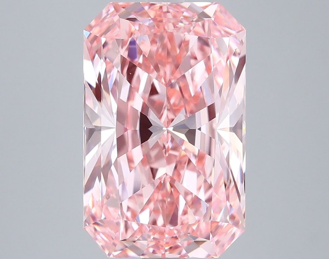 Loose Diamond - RADIANT 5.02ct Fancy Vivid Pink VS1: Loose Diamond - RADIANT 5.02ct Fancy Vivid Pink VS1 Source: This is a real non-mined Diamond that has been grown in a lab Shape: RADIANT Carats: 5.02 Color: Fancy Vivid Pink Certification: IGI Video: