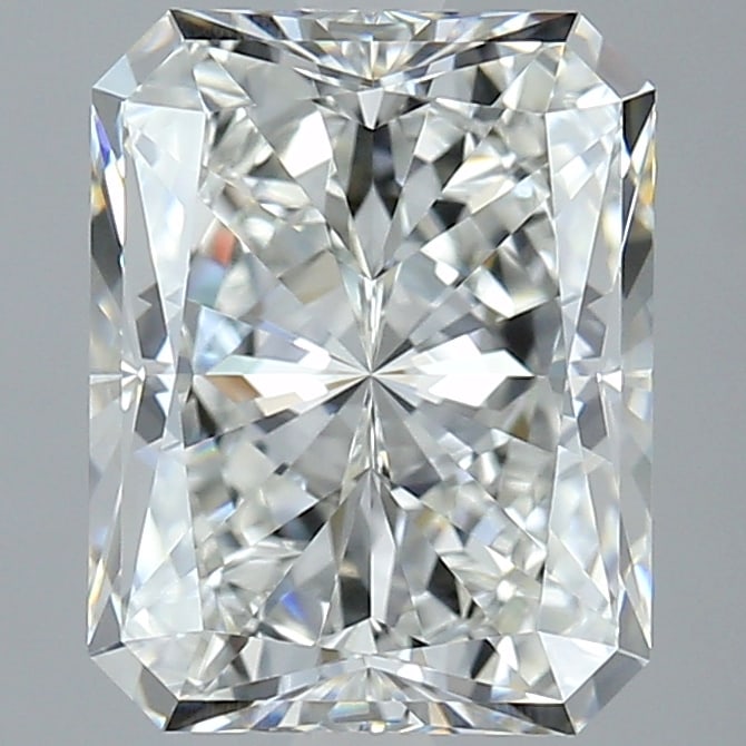 Loose Diamond - RADIANT 3.4ct H VS1: Loose Diamond - RADIANT 3.4ct H VS1 Source: Natural Mined Diamond Shape: RADIANT Carats: 3.4 Color: H Clarity: VS1 Certification: GIA Condition: Pre-Owned PLEASE NOTE: Framed, Large, or heavy items do