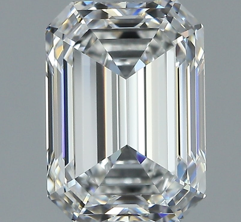 Loose Diamond - EMERALD 1.6ct F VVS2: Loose Diamond - EMERALD 1.6ct F VVS2 Source: Natural Mined Diamond Shape: EMERALD Carats: 1.6 Color: F Clarity: VVS2 Certification: GIA Condition: Pre-Owned PLEASE NOTE: Framed, Large, or heavy items 