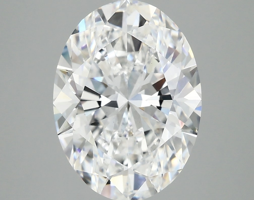 Loose Diamond - OVAL 3.89ct D VVS2: Loose Diamond - OVAL 3.89ct D VVS2 Source: This is a real non-mined Diamond that has been grown in a lab Shape: OVAL Carats: 3.89 Color: D Clarity: VVS2 Certification: IGI Condition: Pre-Owned PLEASE