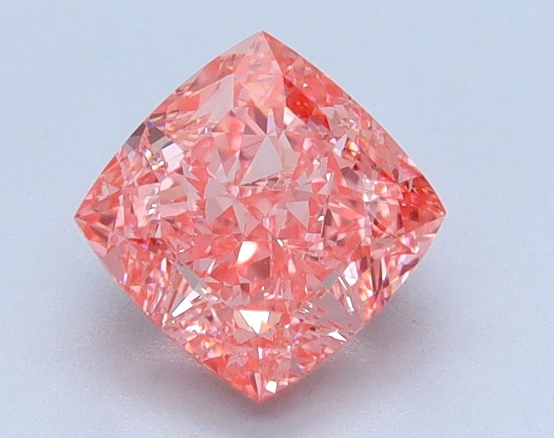 Loose Diamond - CUSHION 1.18ct PINK VVS2: Loose Diamond - CUSHION 1.18ct PINK VVS2 Source: This is a real non-mined Diamond that has been grown in a lab Shape: CUSHION Carats: 1.18 Color: PINK Clarity: VVS2 Certification: IGI Condition: Pre-O