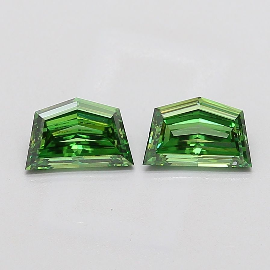 Loose Diamond - OTHER 0.61ct Fancy Vivid Green VVS2: Loose Diamond - OTHER 0.61ct Fancy Vivid Green VVS2 Source: This is a real non-mined Diamond that has been grown in a lab Shape: OTHER Carats: 0.61 Color: Fancy Vivid Green Certification: IGI Video: