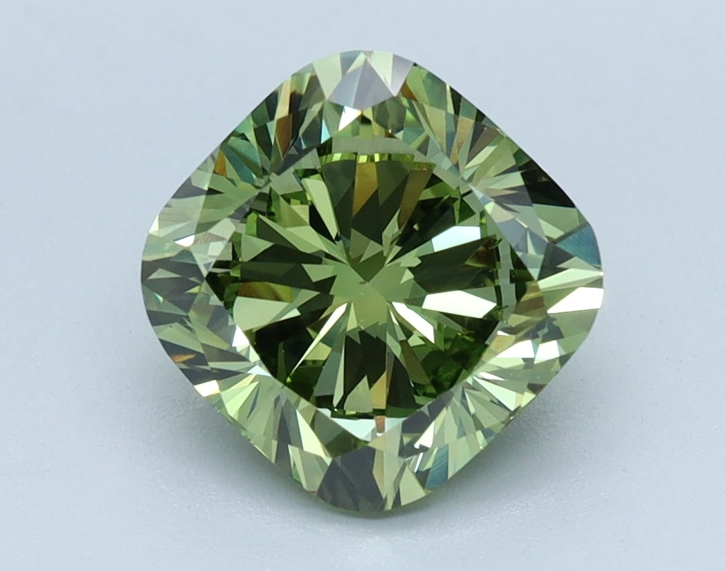 Loose Diamond - SQUARE CUSHION CUT 1.91ct GREEN VS1: Loose Diamond - SQUARE CUSHION CUT 1.91ct GREEN VS1 Source: This is a real non-mined Diamond that has been grown in a lab Shape: SQUARE CUSHION CUT Carats: 1.91 Color: GREEN Clarity: VS1 Certification