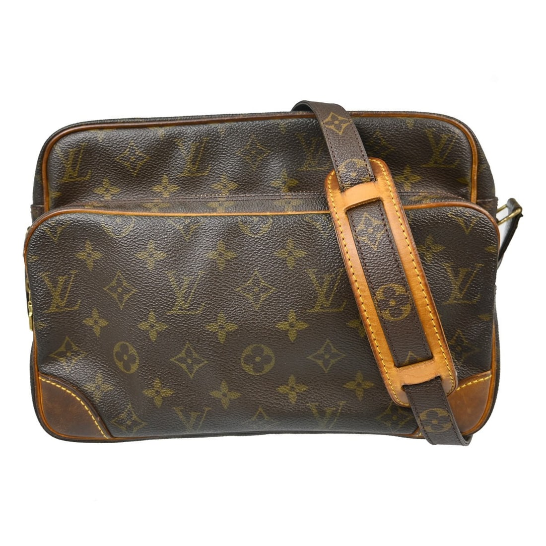 Louis Vuitton Nile Monogram Crossbody Shoulder Bag M45244: Louis Vuitton Nile Monogram Crossbody Shoulder Bag M45244 This Louis Vuitton Monogram Nile Messenger Shoulder Bag is crafted from signature monogram canvas with leather trim and features a medium-size