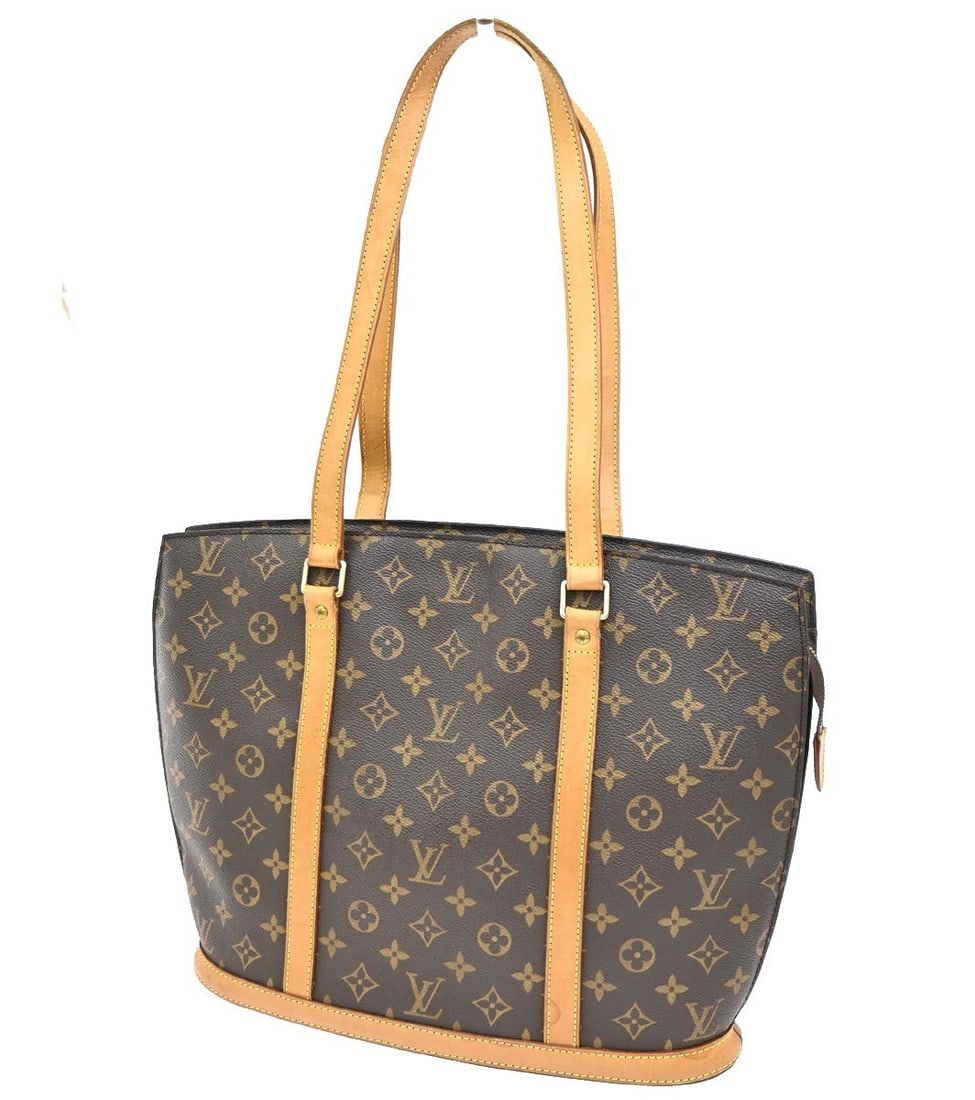 Louis Vuitton Babylone Brown Canvas Shoulder Handbag 35x30x11cm: Louis Vuitton Babylone Brown Canvas Shoulder Handbag 35x30x11cm Louis Vuitton Babylone handbag designed for women, crafted from brown monogram canvas. This handbag features a structured silhouette wit