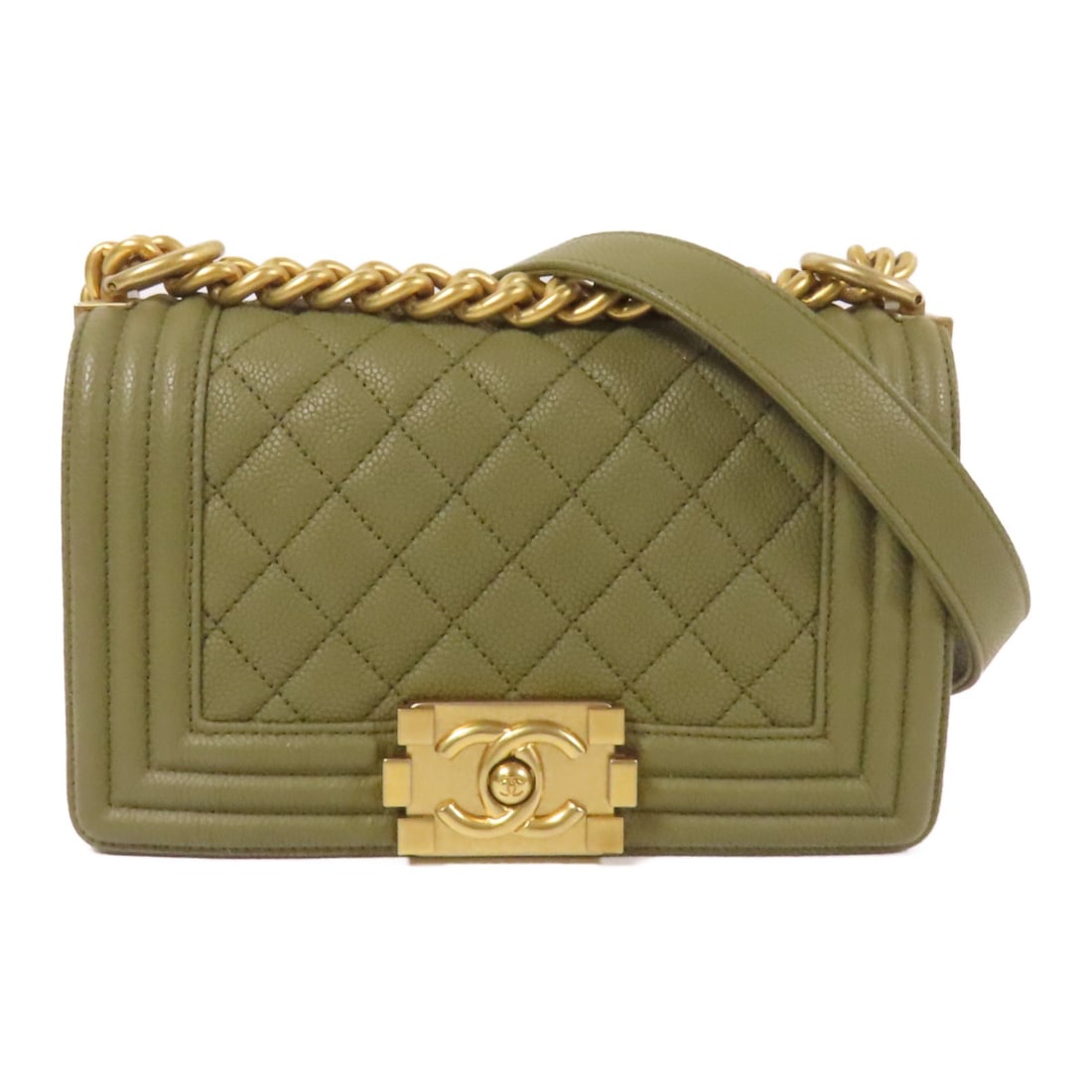 CHANEL Boy 20 green calfskin shoulder bag GHW: CHANEL Boy 20 green calfskin shoulder bag GHW This CHANEL Boy 20 chain shoulder bag features a green calfskin leather exterior with a signature CC clasp and gold-tone hardware. Designed for women, it 