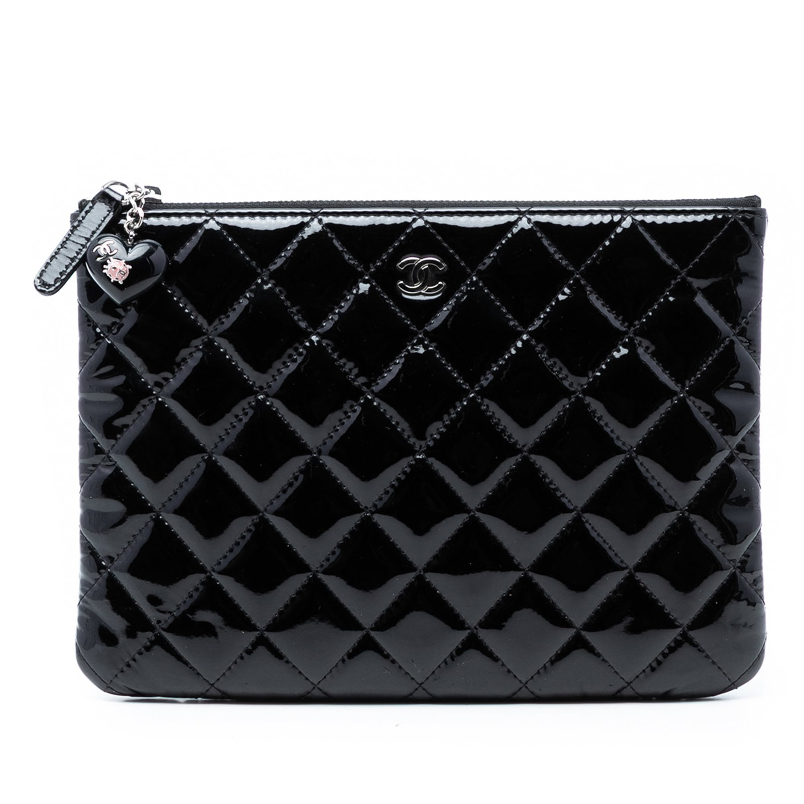 Chanel quilted patent leather O Case clutch: Chanel quilted patent leather O Case clutch This Chanel Small Quilted Patent O Case Clutch features a black quilted patent leather exterior with a top zip closure. The bag is crafted in Italy and is d