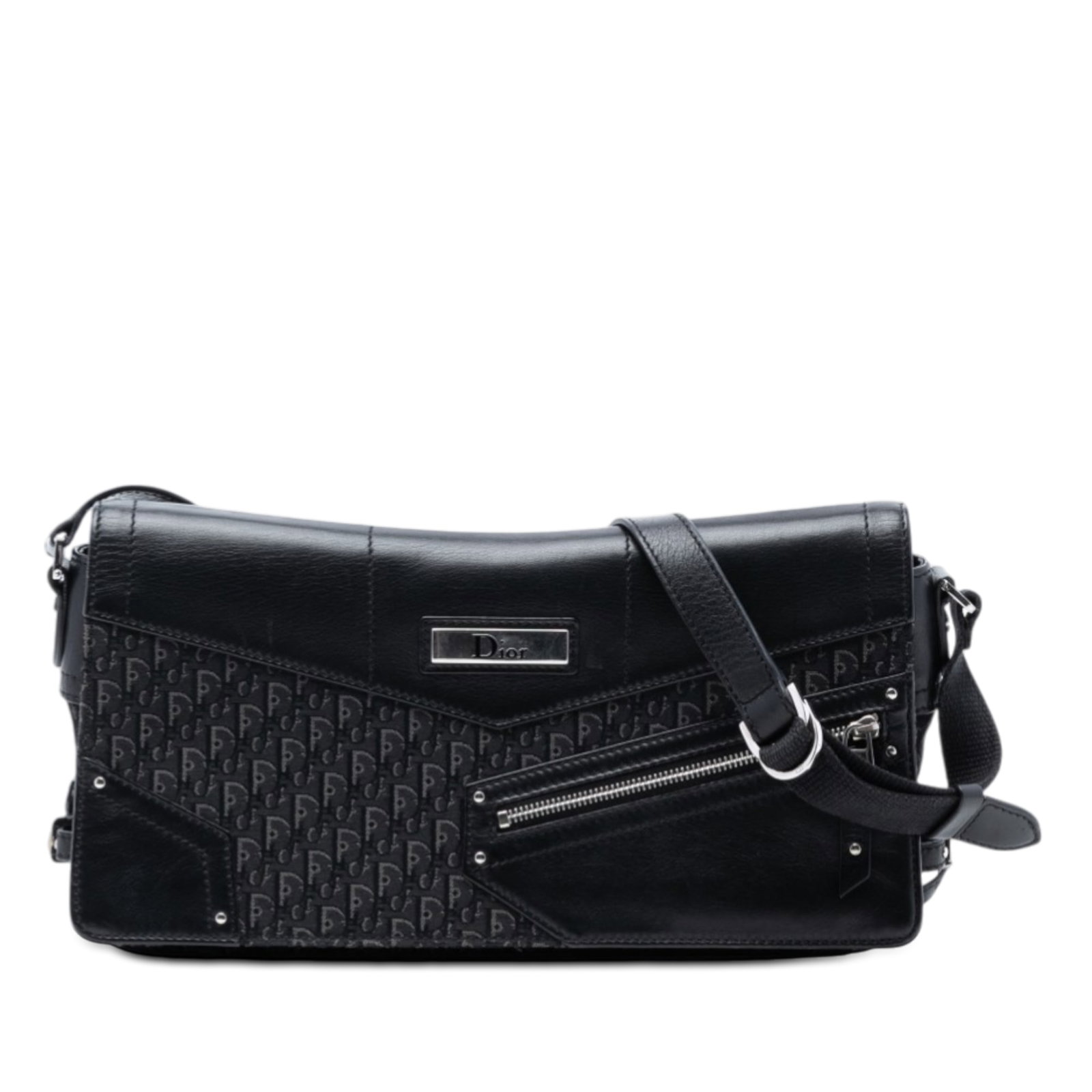 Diorissimo Trotter Canvas Black Shoulder Bag: Diorissimo Trotter Canvas Black Shoulder Bag This Diorissimo Trotter Canvas Street Chic Shoulder Bag features a canvas body with leather trim, an adjustable flat leather strap, a front flap with magne