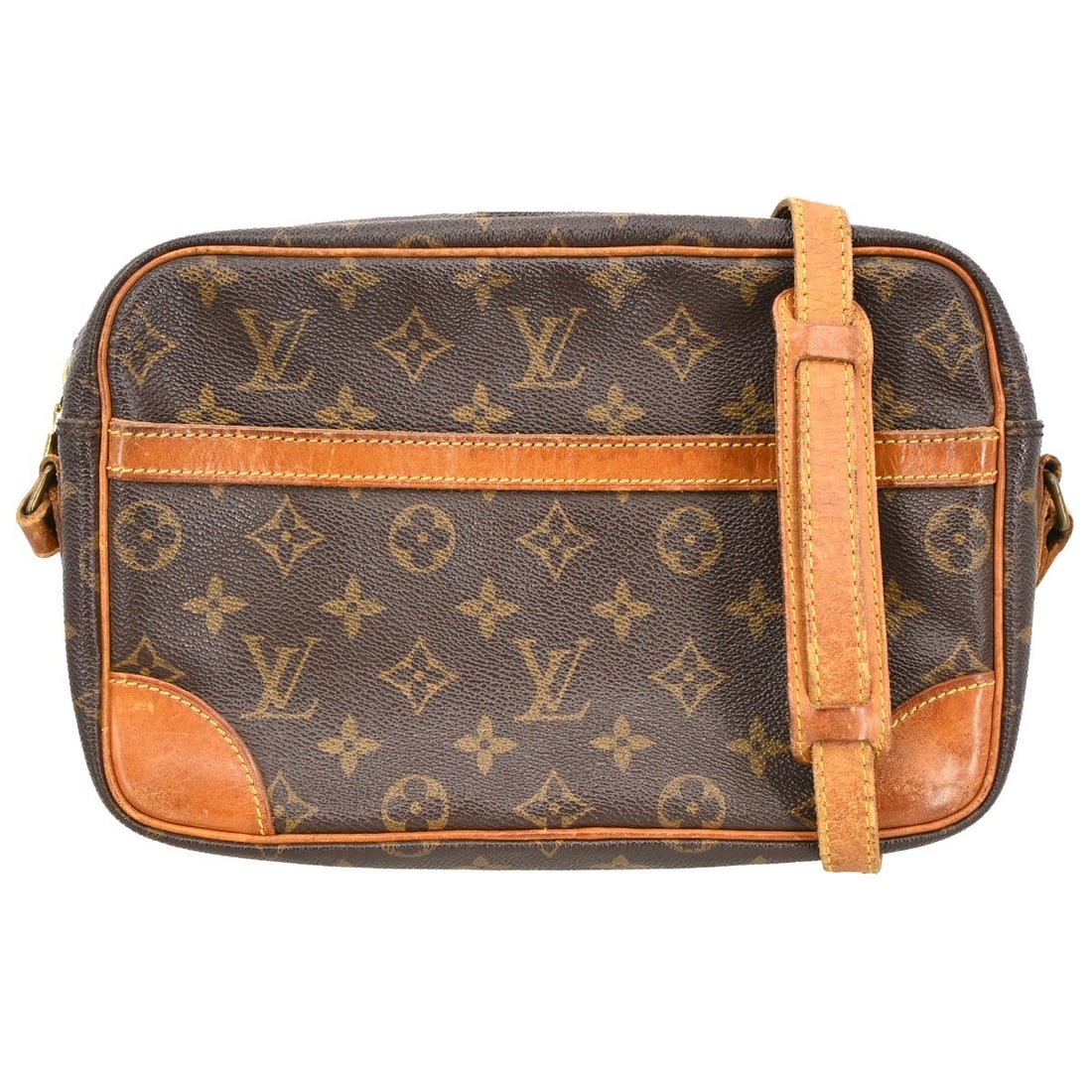 Louis Vuitton Trocadero 27 Monogram Crossbody Bag M51274: Louis Vuitton Trocadero 27 Monogram Crossbody Bag M51274 This Louis Vuitton Trocadero 27 crossbody bag features the signature Monogram canvas exterior with brown leather crossbody strap and trim. The 