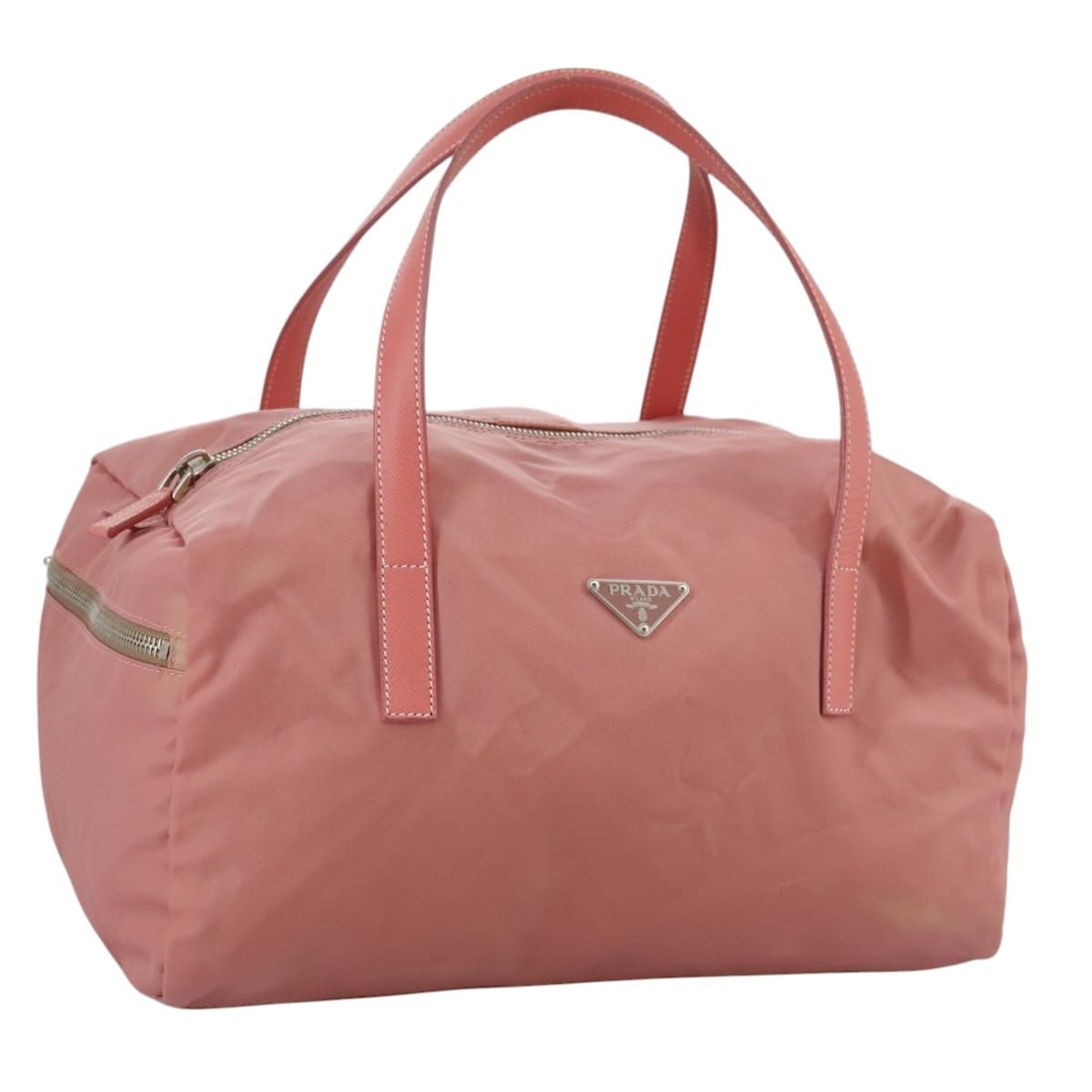 Prada nylon pink silver Boston bag with guarantee card: Prada nylon pink silver Boston bag with guarantee card This PRADA Boston Bag features a pink and silver nylon exterior, offering a stylish and practical option for everyday use. The bag is designed fo