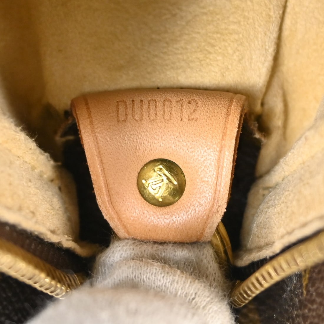 Louis Vuitton Looping GM Monogram Shoulder Bag M51145 - 16