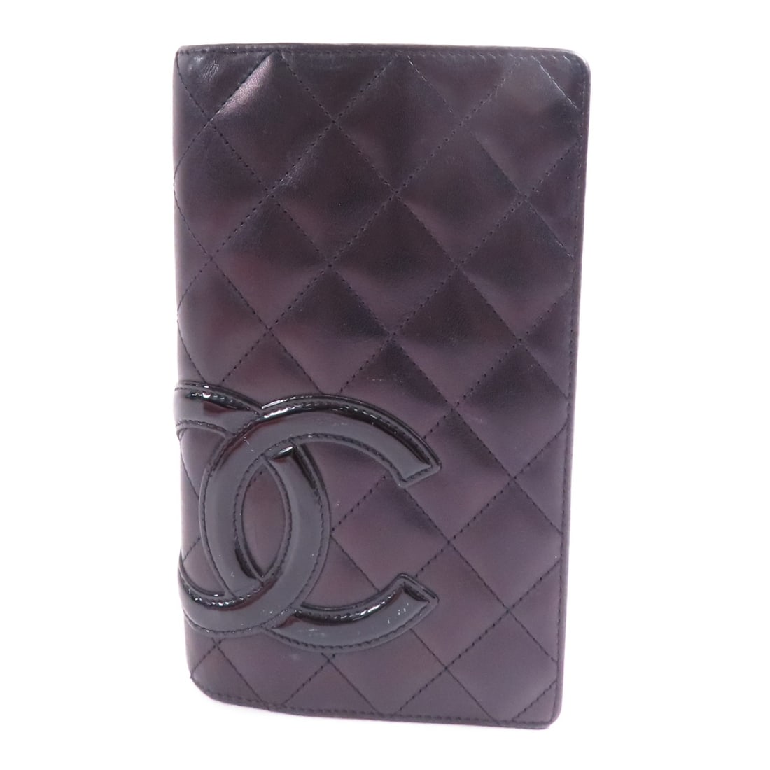 CHANEL Cambon black calfskin bifold wallet: CHANEL Cambon black calfskin bifold wallet This CHANEL Cambon long wallet is crafted from black calfskin leather and features a classic bifold design. Made in France, it offers a stylish and functiona
