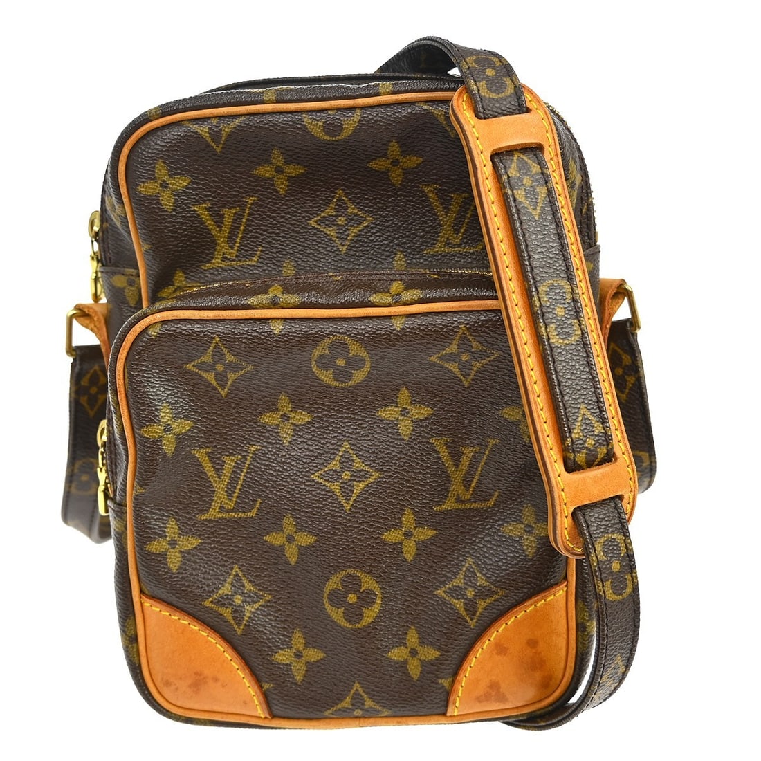 Louis Vuitton Amazone Monogram Canvas Crossbody Bag M45236: Louis Vuitton Amazone Monogram Canvas Crossbody Bag M45236 This Louis Vuitton Amazone crossbody shoulder bag features the iconic monogram canvas leather exterior with brown accents and a zip closure. 