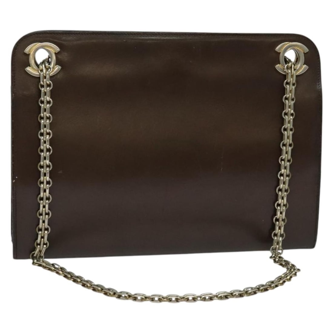 CHANEL Brown Leather Handbag with Gold CC Logo Authenticated: CHANEL Brown Leather Handbag with Gold CC Logo Authenticated This exquisite CHANEL Chain Hand Bag showcases a luxurious brown leather exterior accented with gold CC logos. Crafted in France, this styl
