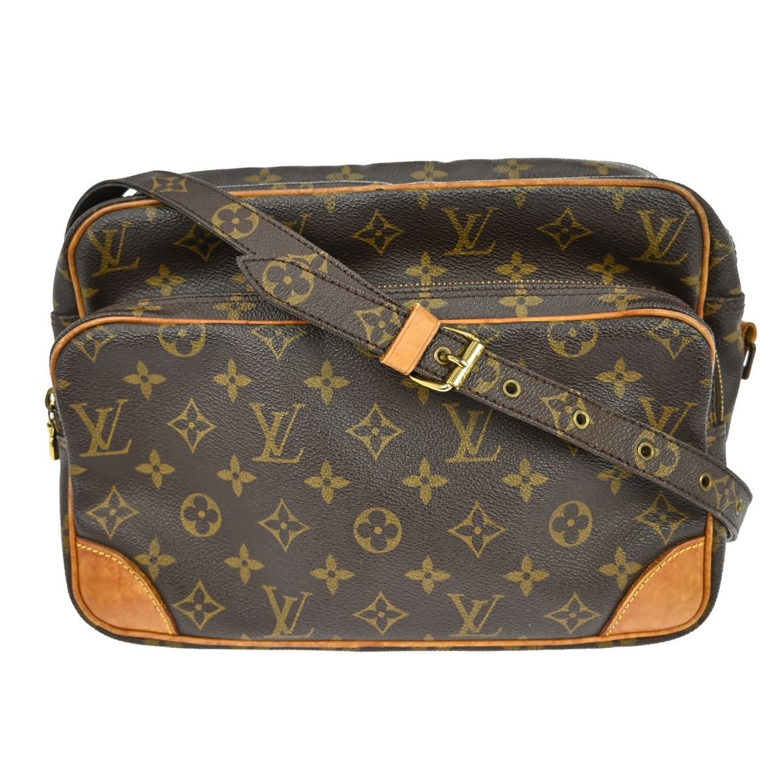 Louis Vuitton Nile Monogram Canvas Crossbody Bag: Louis Vuitton Nile Monogram Canvas Crossbody Bag This is a vintage Louis Vuitton Nile crossbody shoulder bag featuring the iconic monogram canvas leather exterior and a brown leather crossbody strap. 