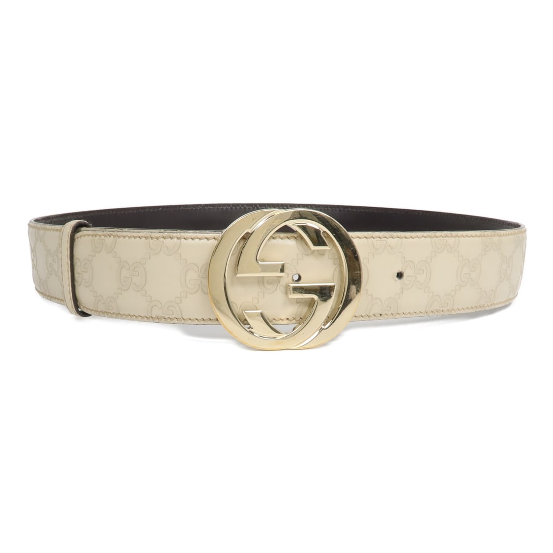 Gucci Interlocking GG White Calfskin Leather Belt GHW: Gucci Interlocking GG White Calfskin Leather Belt GHW This Gucci men's belt features a white calfskin leather strap and a prominent interlocking GG buckle in gold-tone hardware. Made in Italy, it is d