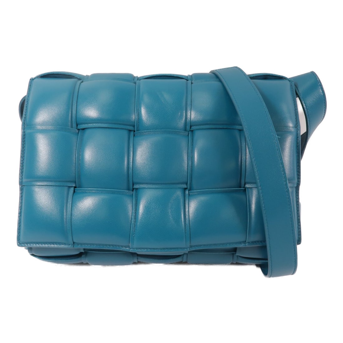 Bottega Veneta Padded Cassette Green Lambskin Shoulder Bag GHW: Bottega Veneta Padded Cassette Green Lambskin Shoulder Bag GHW This Bottega Veneta Padded Cassette shoulder bag features luxurious lambskin leather in a vibrant green color. Designed for women, it off
