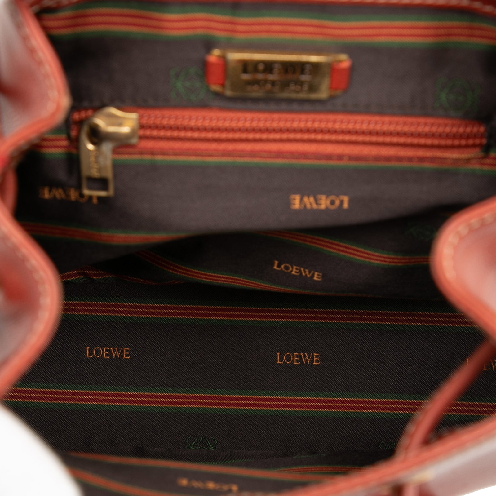 LOEWE Velazquez Twist red leather backpack - 4