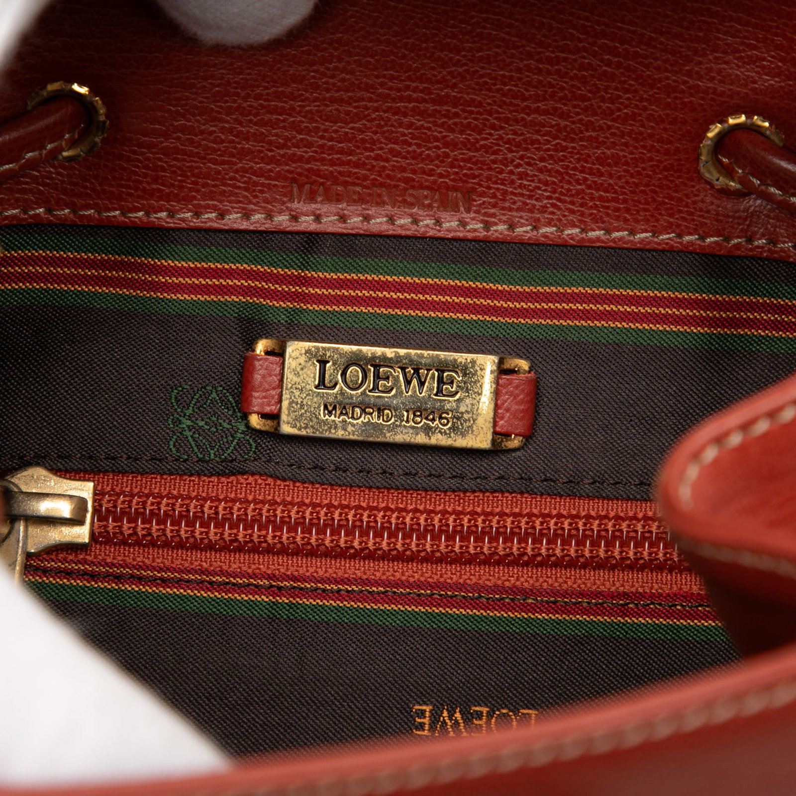 LOEWE Velazquez Twist red leather backpack - 5