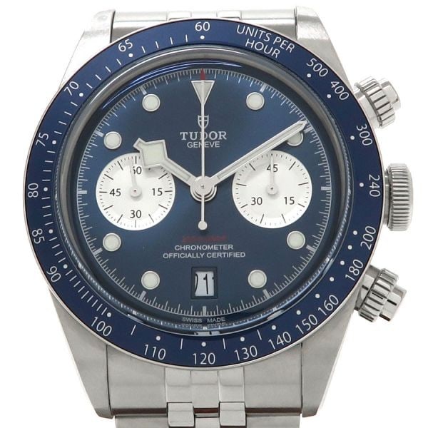 Tudor Black Bay Chrono 79360B Blue Dial 41mm Automatic Watch Box: Tudor Black Bay Chrono 79360B Blue Dial 41mm Automatic Watch Box This pre-owned TUDOR Black Bay Chrono 41mm wristwatch, model 79360B, features a striking blue dial with silver subdials and vintage-ins