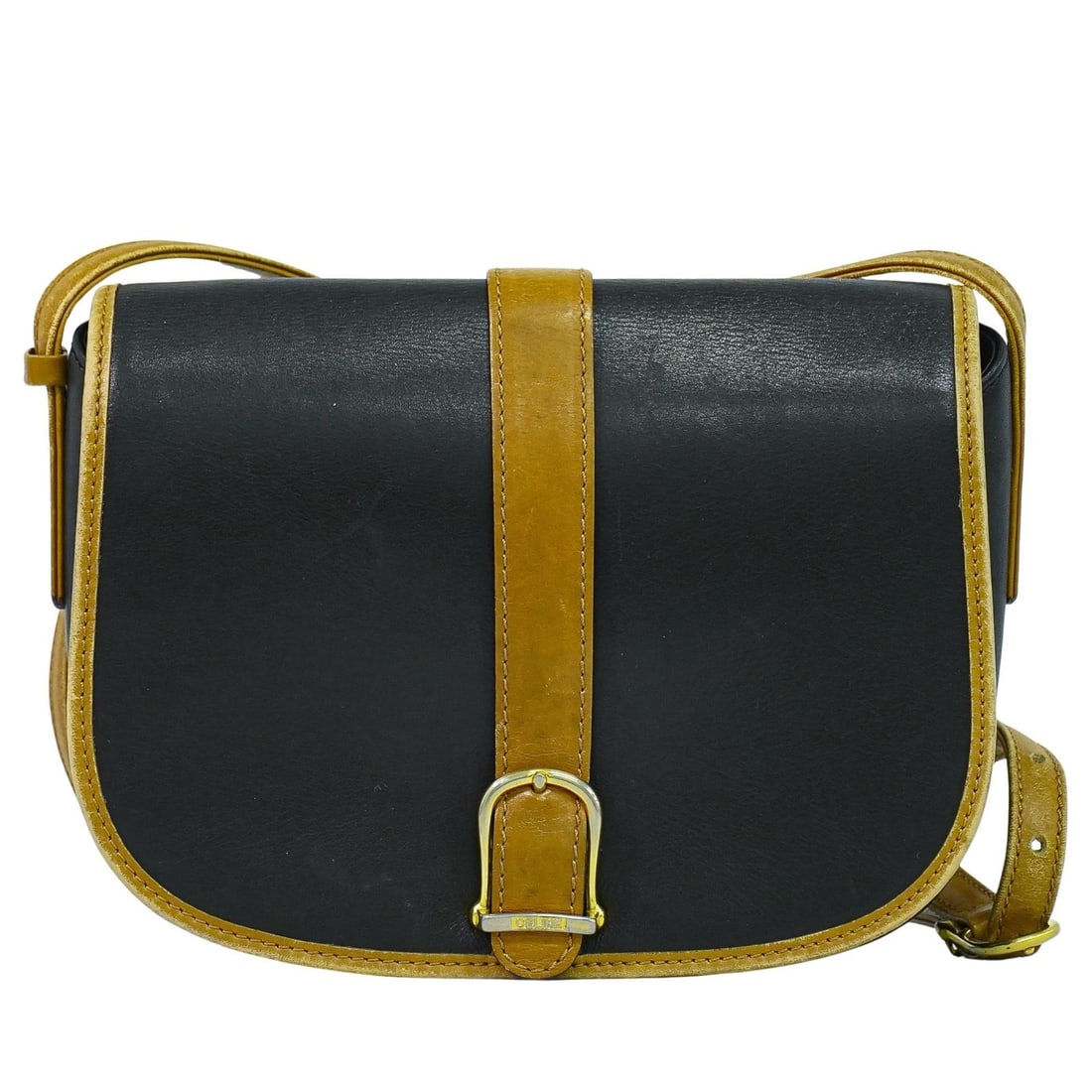 Celine Black Leather Vintage Shoulder Purse 21cm x 16cm: Celine Black Leather Vintage Shoulder Purse 21cm x 16cm This Celine vintage shoulder bag is crafted from black leather and features a classic design suitable for female users. Made in Italy, the bag e