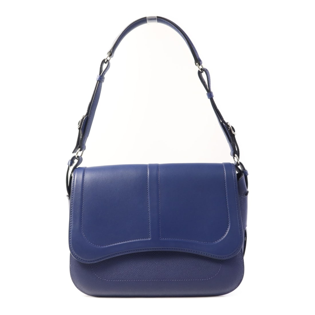 Hermes Harnais Bleu Saphir Swift Epsom Shoulder Bag PHW: Hermes Harnais Bleu Saphir Swift Epsom Shoulder Bag PHW This Hermes Harnais shoulder bag features a sophisticated design crafted from Swift and Epsom calfskin leather in a striking Bleu Saphir color. 