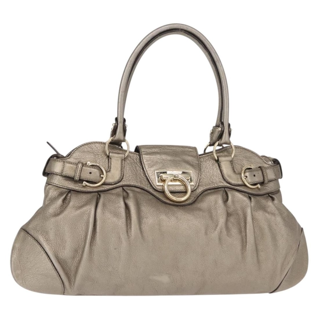 Salvatore Ferragamo Gancini Leather Tote Bag Gold 44cm: Salvatore Ferragamo Gancini Leather Tote Bag Gold 44cm This Salvatore Ferragamo Gancini Tote is crafted from gold leather and designed for women. The pre-owned bag features a spacious design suitable 