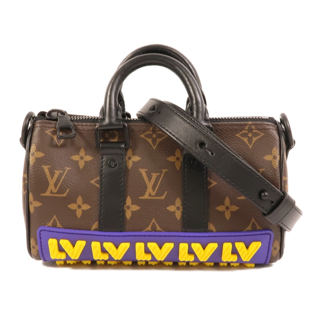 Louis Vuitton Keepall XS Monogram Brown 2 Way Shoulder Bag: Louis Vuitton Keepall XS Monogram Brown 2 Way Shoulder Bag This Louis Vuitton Keepall XS offers versatile carrying options as a 2-way shoulder and hand bag. Crafted from brown PVC coated canvas, it fe