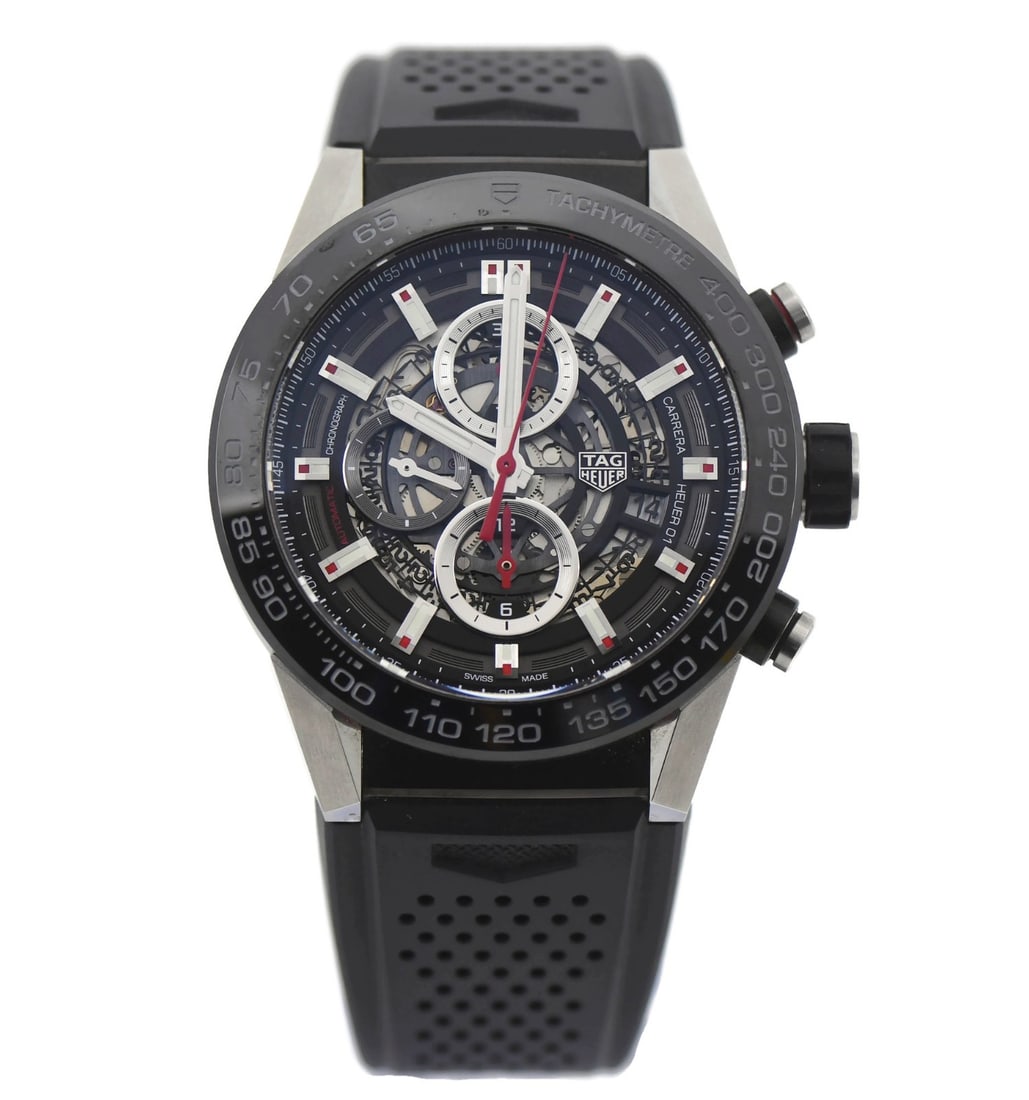 Carrera Chronograph Automatic Stainless Steel CAR2A1Z with Box and Papers: Carrera Chronograph Automatic Stainless Steel CAR2A1Z with Box and Papers This TAG Heuer Carrera Chronograph wristwatch features a stainless steel case and a durable rubber band. It is powered by a me