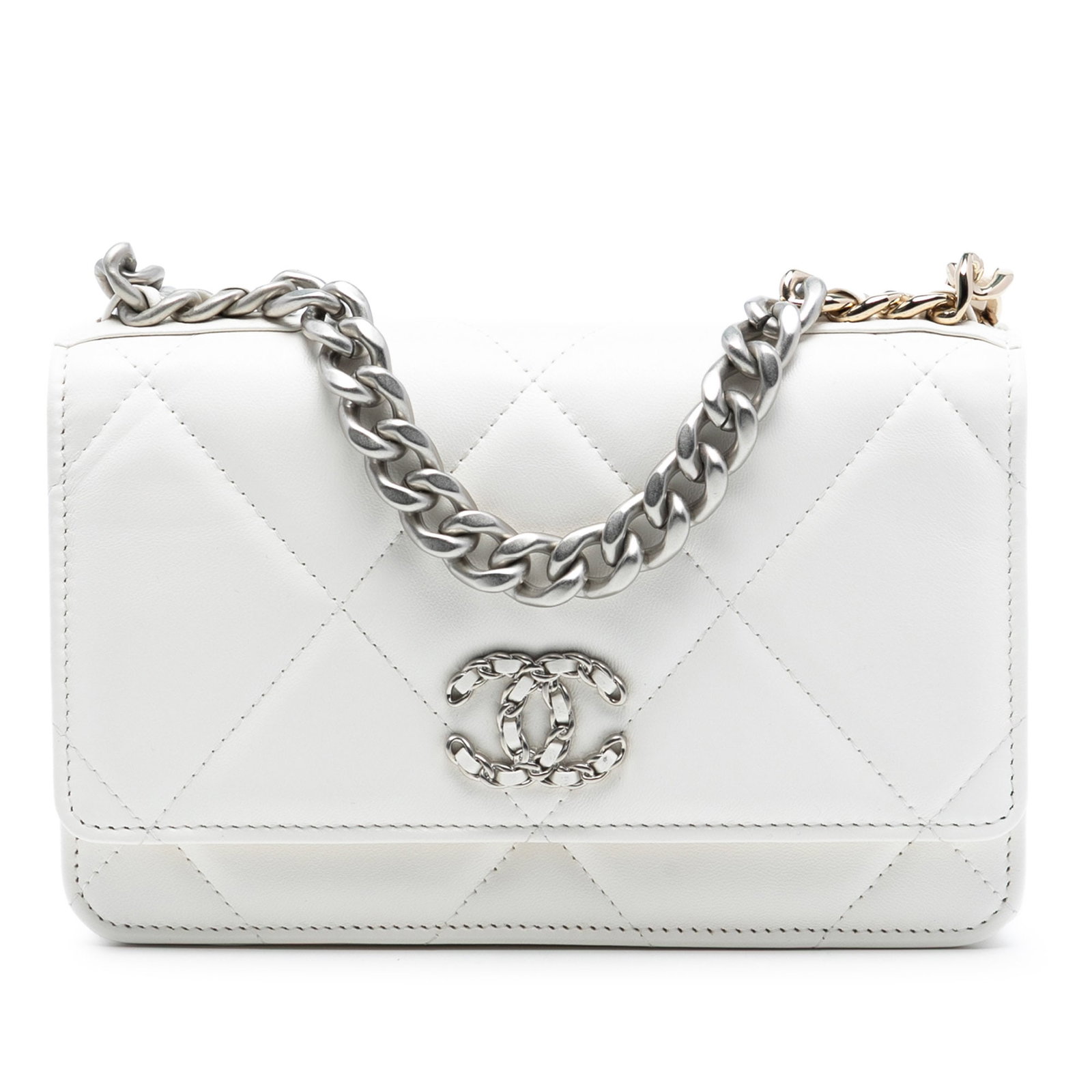 White Chanel 19 Quilted Lambskin Chain Wallet with Flap Closure: White Chanel 19 Quilted Lambskin Chain Wallet with Flap Closure This Chanel Quilted Lambskin 19 Wallet on Chain features a quilted lambskin leather body in white, a chain-link handle, and a leather-wo