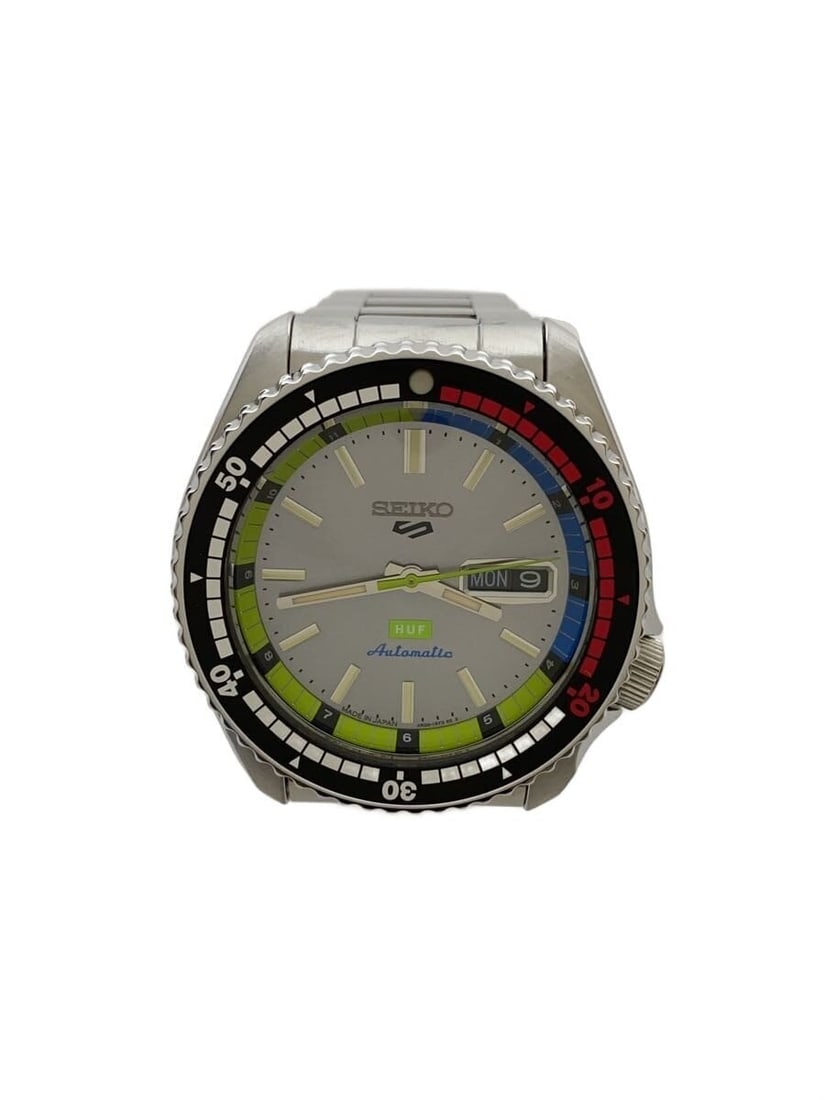 Seiko HUF Green Automatic Men's Stainless Steel Wristwatch SBSA279: Seiko HUF Green Automatic Men's Stainless Steel Wristwatch SBSA279 This SEIKOxHUF 5 Sports HUF Green Automatic SBSA279 men's wristwatch features a stainless steel construction and a striking green dia