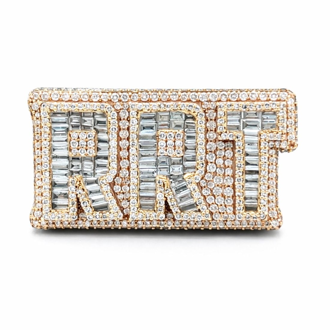 Diamond Ring in 10K Rose and White Gold 12.00 Carats Size 7: Diamond Ring in 10K Rose and White Gold 12.00 Carats Size 7 This impressive ring is crafted from 10K rose and white gold, featuring approximately 12.00 carats of diamonds with H-I color and VS1-SI1 cl