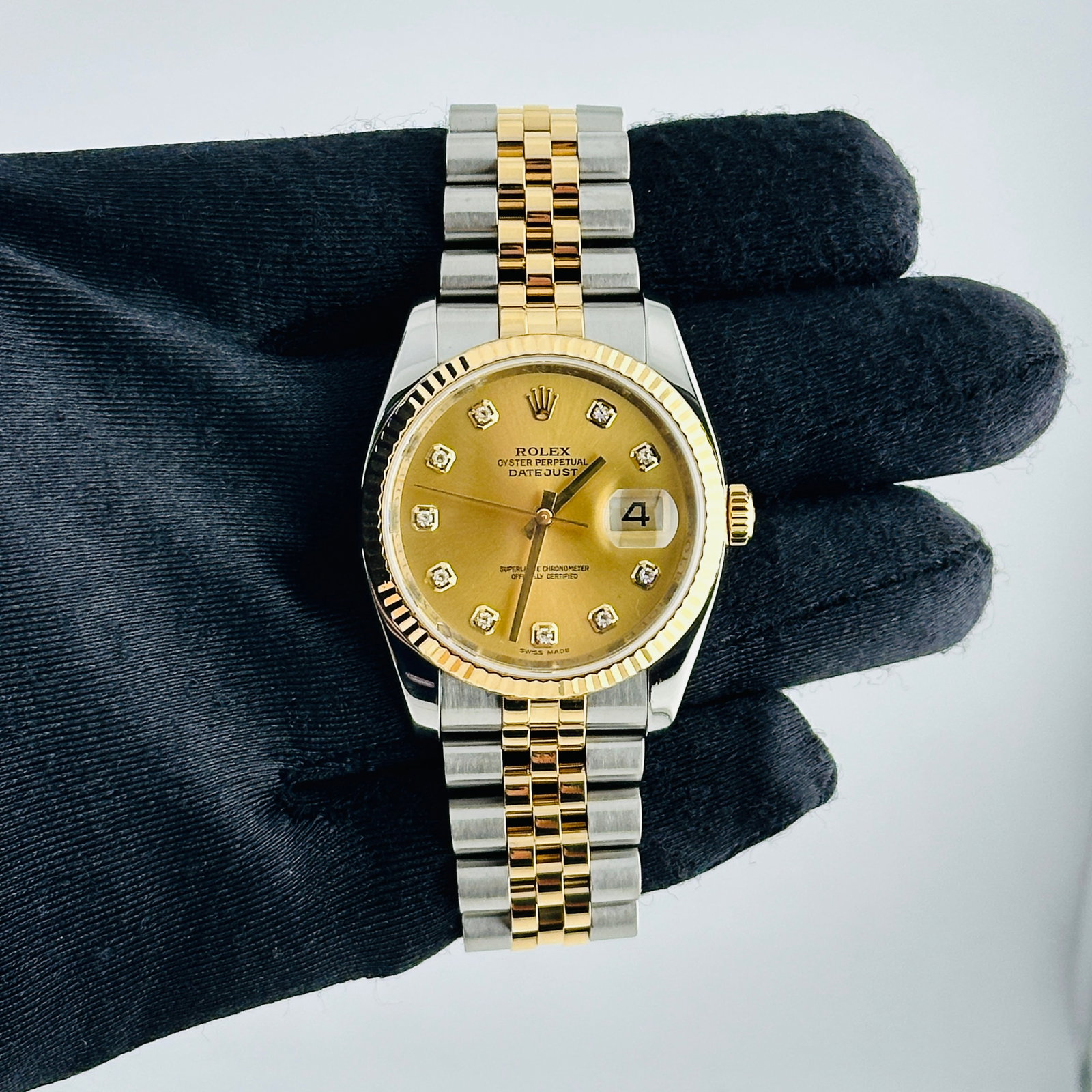 Rolex Datejust 116233 Champagne Diamond Dial Fluted Bezel Jubilee Bracelet (1 of 3)