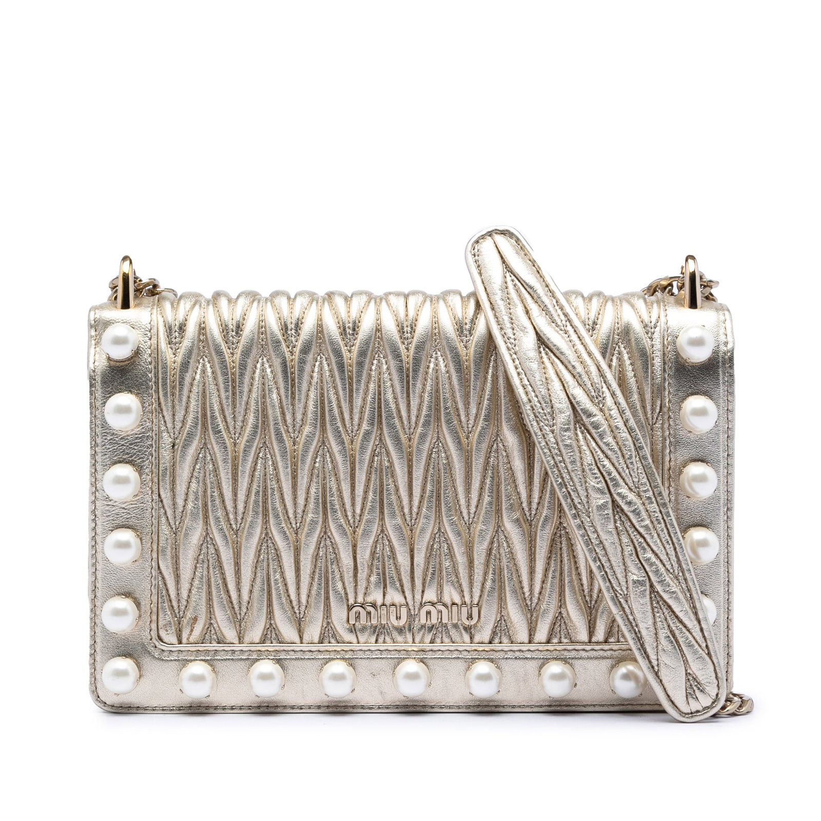 Miu Miu faux pearl matelasse metallic nappa crossbody bag: Miu Miu faux pearl matelasse metallic nappa crossbody bag This Miu Miu crossbody bag features a quilted nappa leather design in a metallic gold finish, accented with faux pearl embellishments. It incl