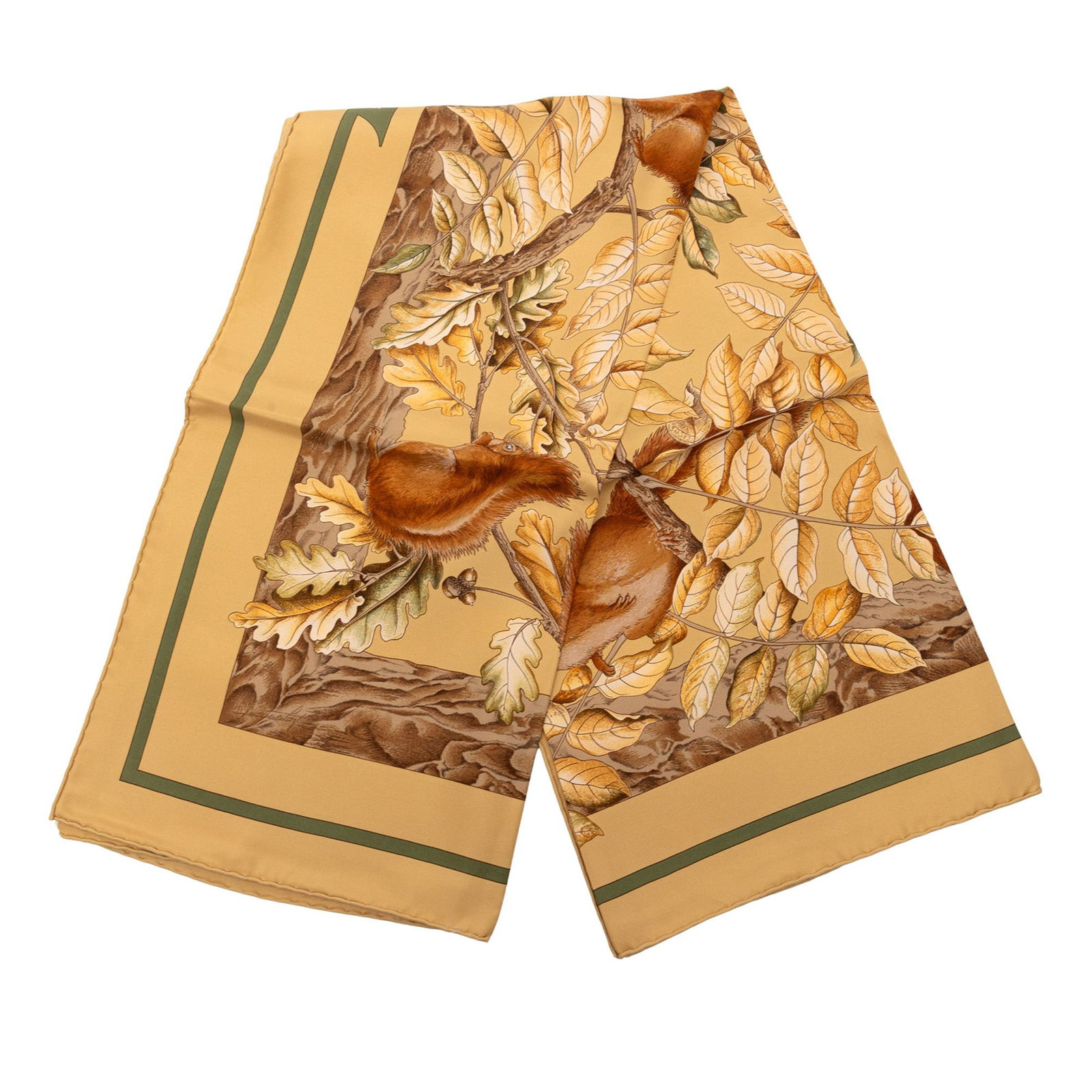 Hermes Casse Noisette Brown 100 Percent Silk Scarf 90cm France: Hermes Casse Noisette Brown 100 Percent Silk Scarf 90cm France This Hermes Casse Noisette scarf features a distinctive Casse Noisette print crafted from 100% silk in a brown color. The scarf is made i