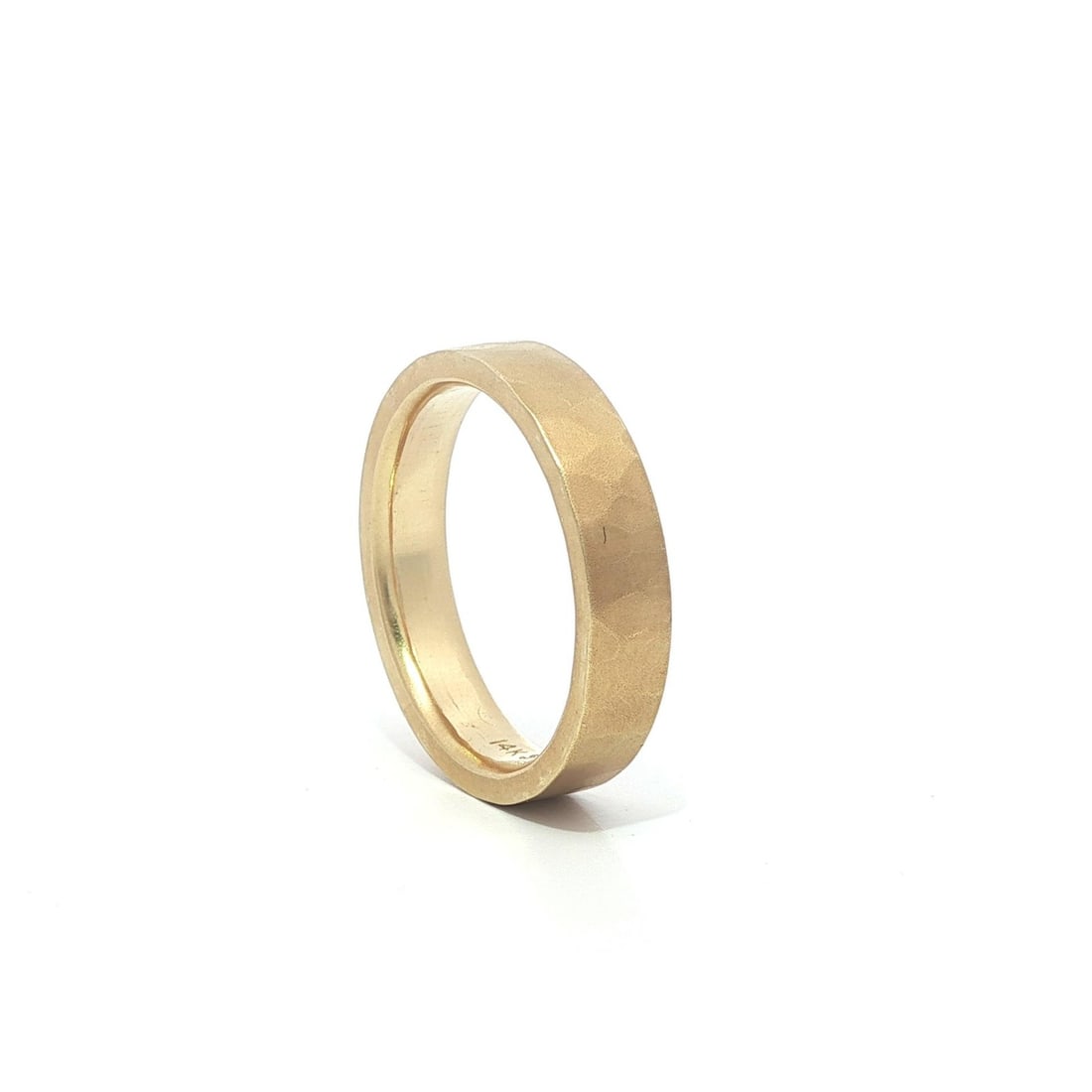 14k Yellow Gold 4.1mm Matte Hammered Band Ring: 14k Yellow Gold 4.1mm Matte Hammered Band Ring This exquisite band ring is crafted from solid 14k yellow gold, featuring a stylish matte hammered finish. The ring measures 4.1mm in width and has a sub