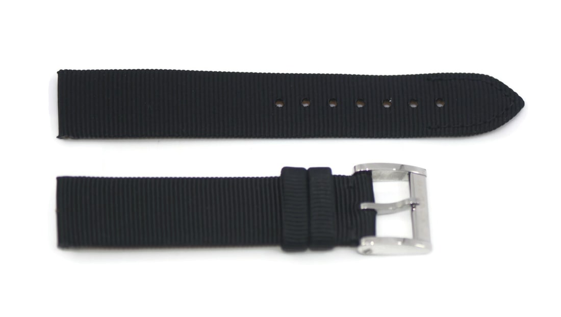 Authentic Bedat & Co Black Leather Watch Strap 16mm: Authentic Bedat & Co Black Leather Watch Strap 16mm Enhance your timepiece with this Bedat & Co Black Leather Strap. Crafted from high-quality leather, this wristwatch band features a sleek black colo