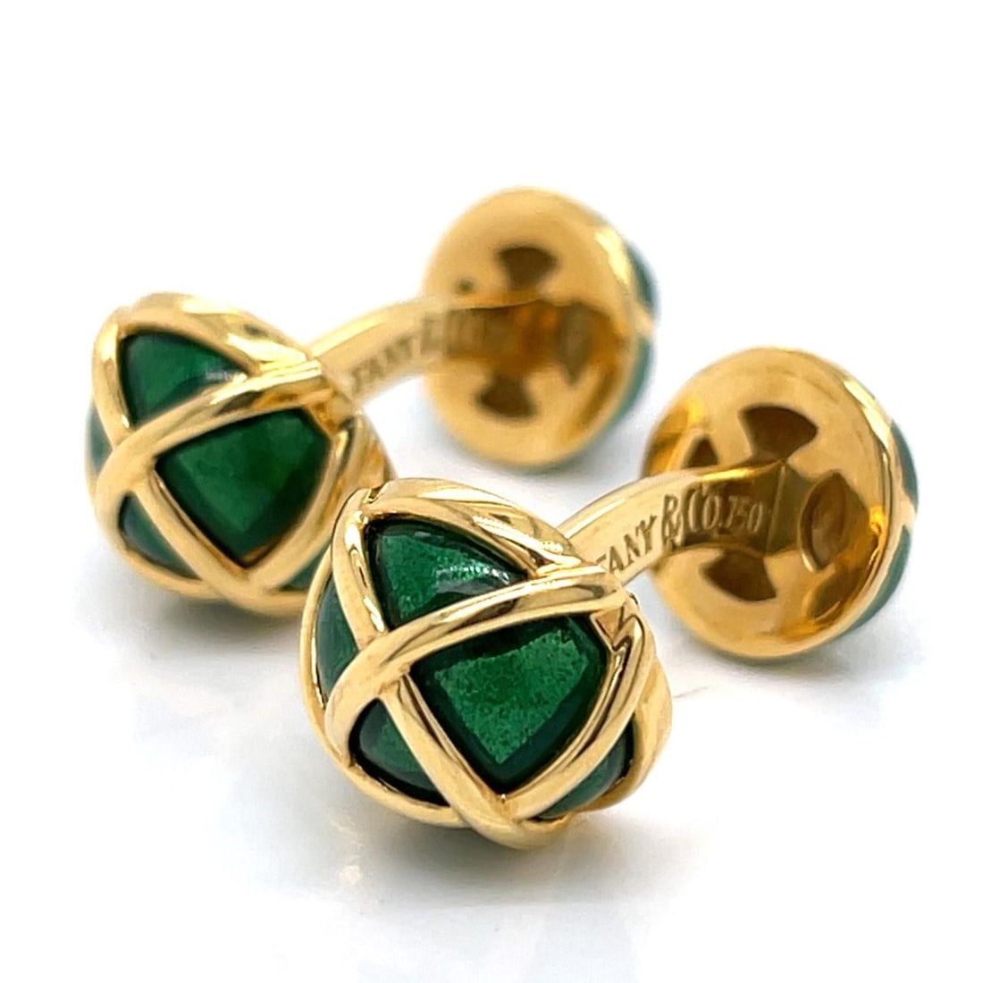 TIFFANY & CO. 18K Yellow Gold Cufflinks 23.5g: TIFFANY & CO. 18K Yellow Gold Cufflinks 23.5g Elevate your formal attire with these exquisite 18K Yellow Gold Cufflinks from Tiffany & Co. Crafted with precision, these cufflinks weigh 23.5 grams, sho