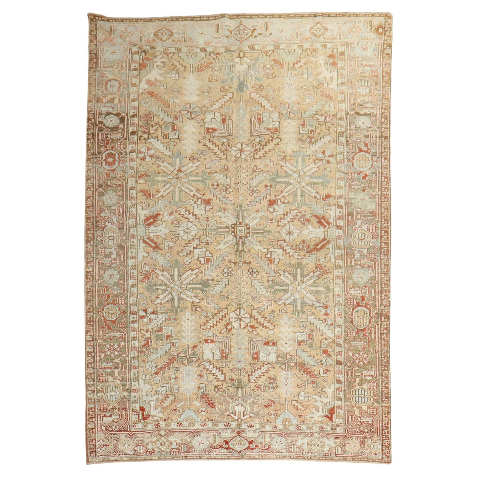 Zabihi Collection 20th Century Antique Heriz Room Size Rug Wool Hand-Knotted 82 x 118: Zabihi Collection 20th Century Antique Heriz Room Size Rug Wool Hand-Knotted 82 x 118 Discover the exquisite beauty of this room-size Antique Heriz Rug from the Zabihi Collection. Hand-knotted from hi