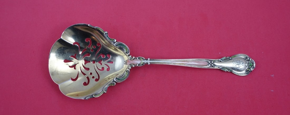 Gorham Chantilly Sterling Silver Pea Spoon Vermeil Enamel Lacing 8 7/8": Gorham Chantilly Sterling Silver Pea Spoon Vermeil Enamel Lacing 8 7/8" This exquisite pea spoon from the Chantilly pattern by Gorham is a remarkable example of craftsmanship dating back to 1850-1899.