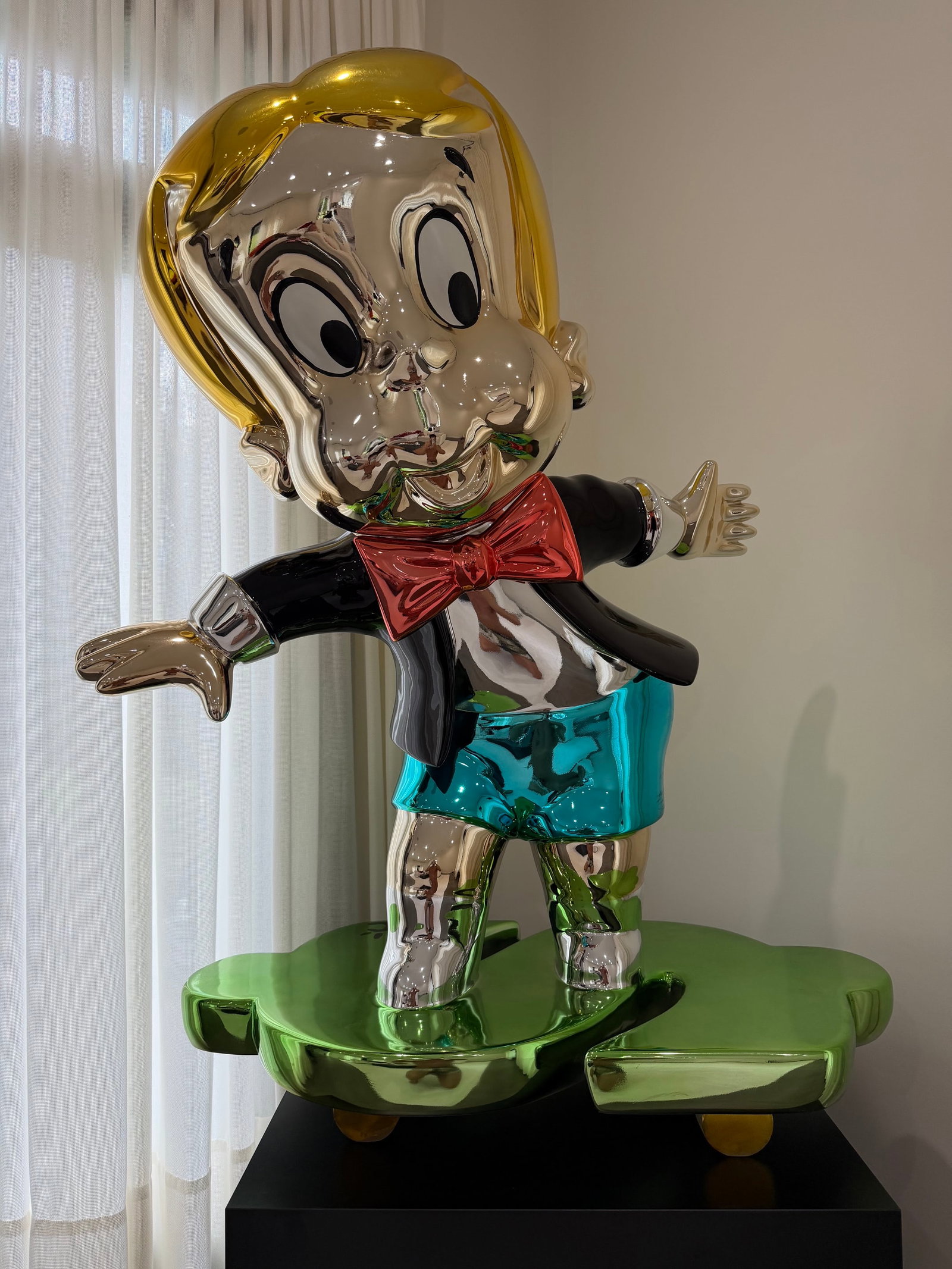 Alec Monopoly "Richie Rich $ Skateboard" (1 of 8)